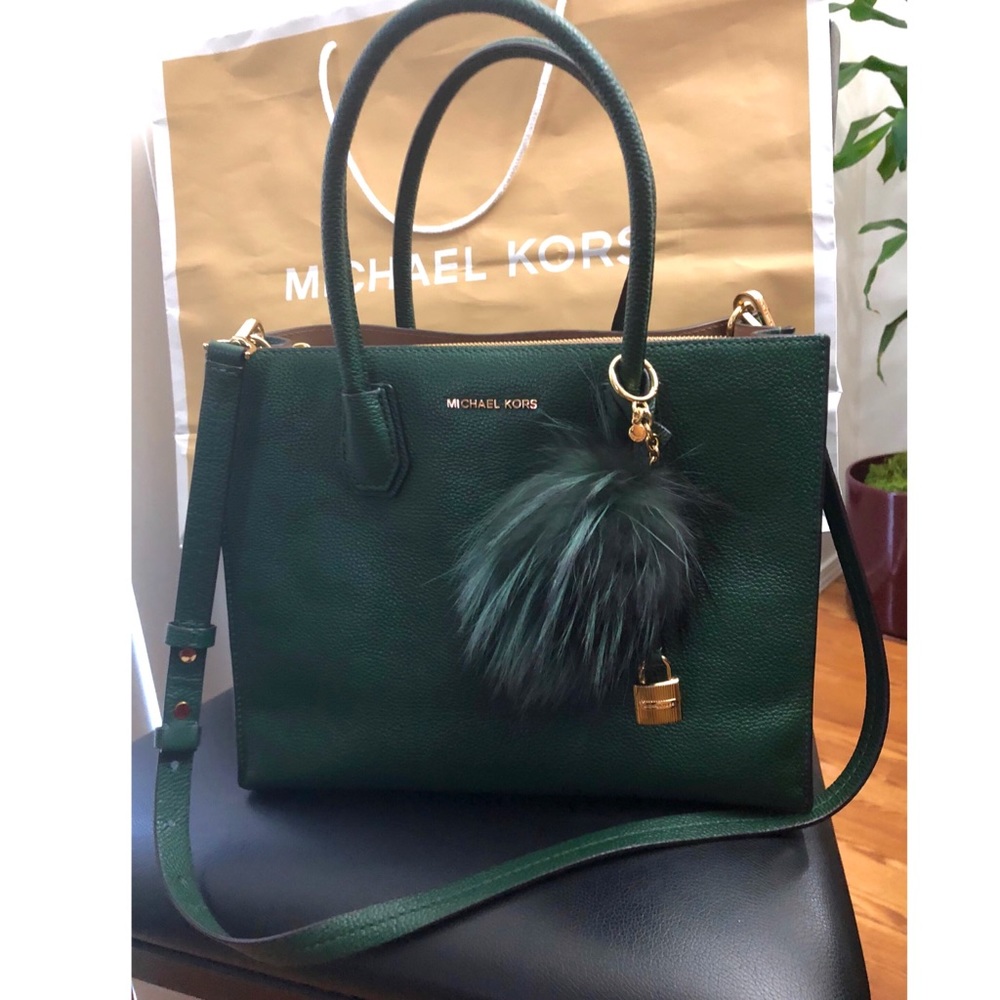 Today Sale✨Authentic Michael Kors Large Mercer